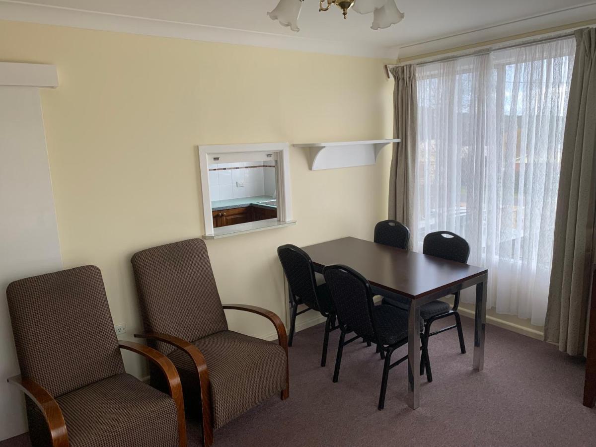 Titania Motel Oberon Extérieur photo