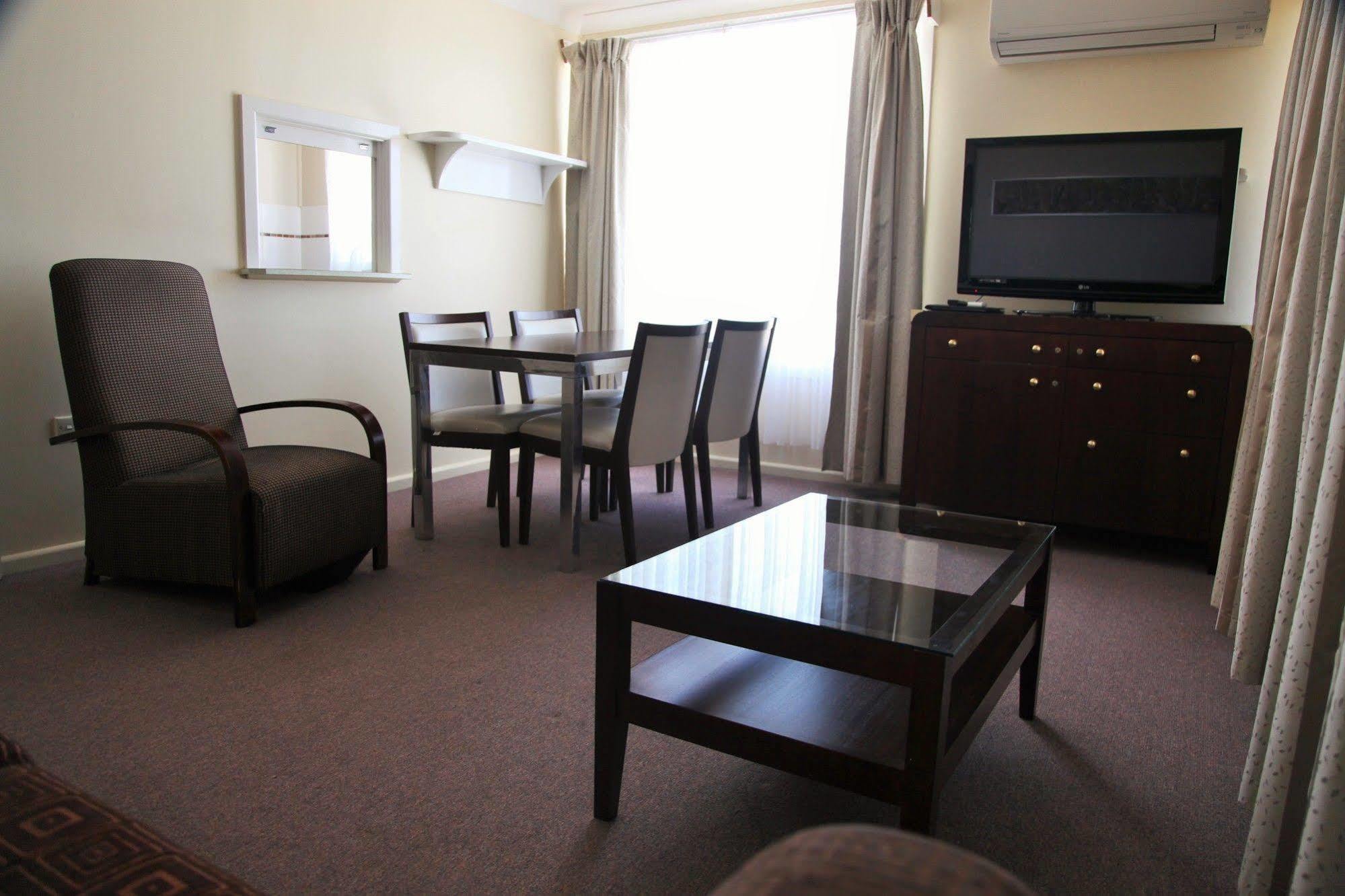 Titania Motel Oberon Extérieur photo