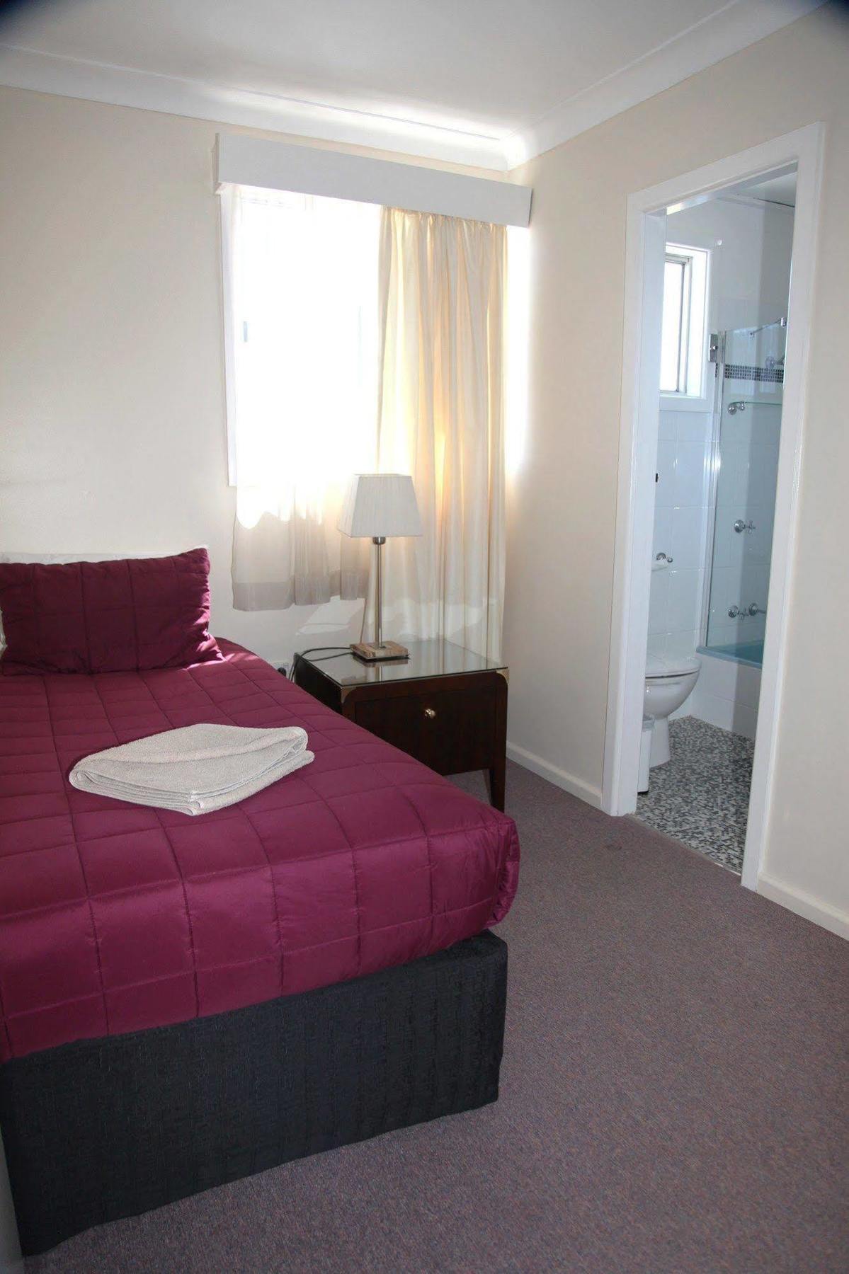 Titania Motel Oberon Extérieur photo